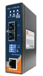  工業級導軌式光電轉換器--IMC-111
